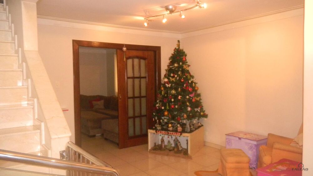 Sobrado, 3 quartos, 195 m² - Foto 1