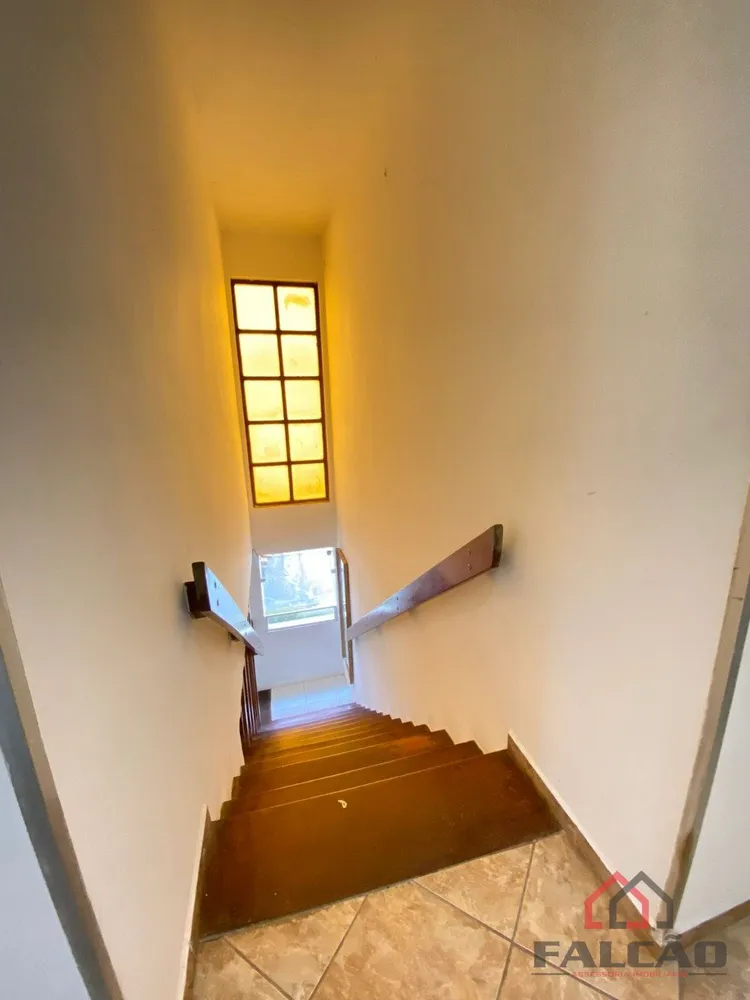 Sobrado, 7 quartos, 275 m² - Foto 8