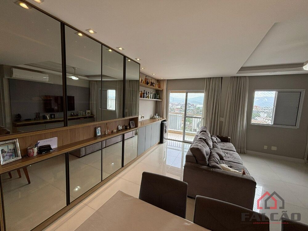 Apartamento à venda com 3 quartos, 81m² - Foto 1