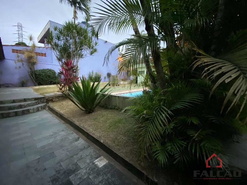 Sobrado à venda com 3 quartos, 352m² - Foto 30