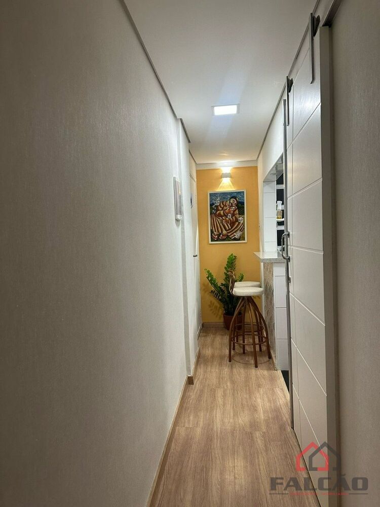 Apartamento à venda com 1 quarto, 47m² - Foto 2