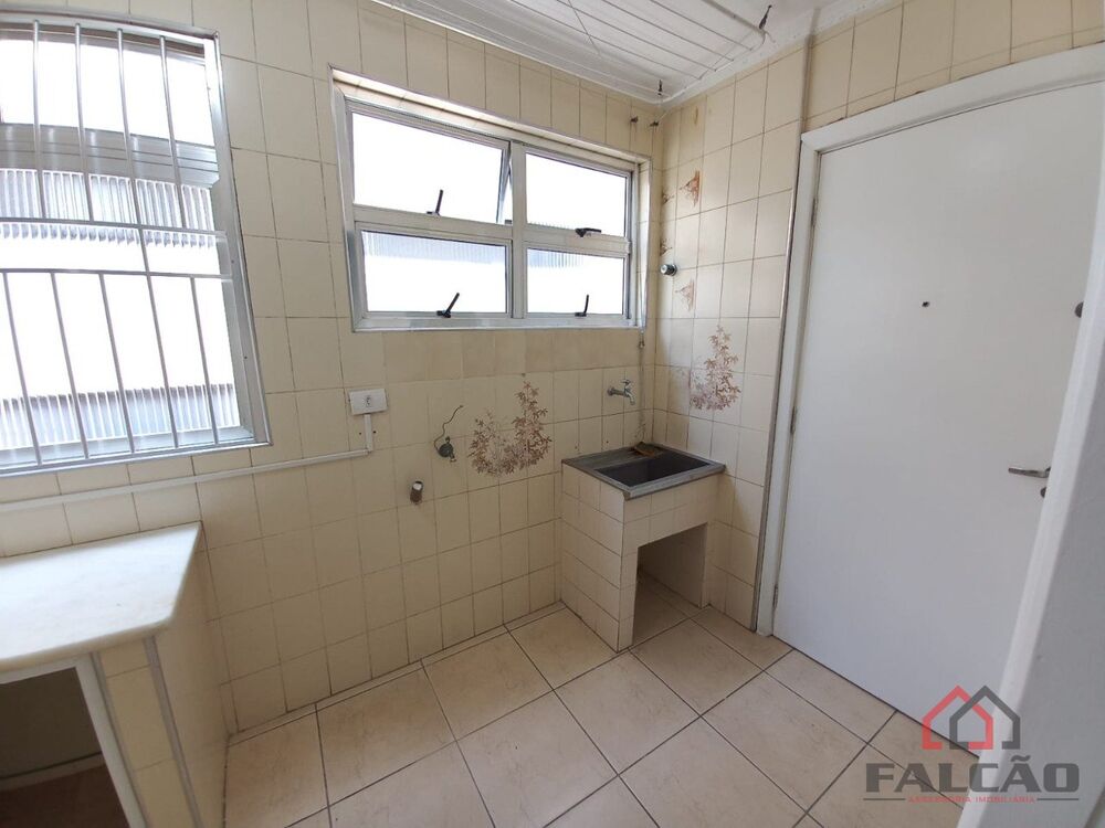 Apartamento à venda com 3 quartos - Foto 7
