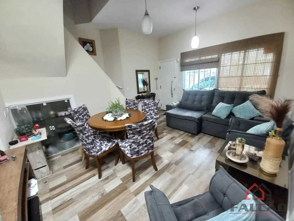 Casa, 3 quartos, 89 m² - Foto 1