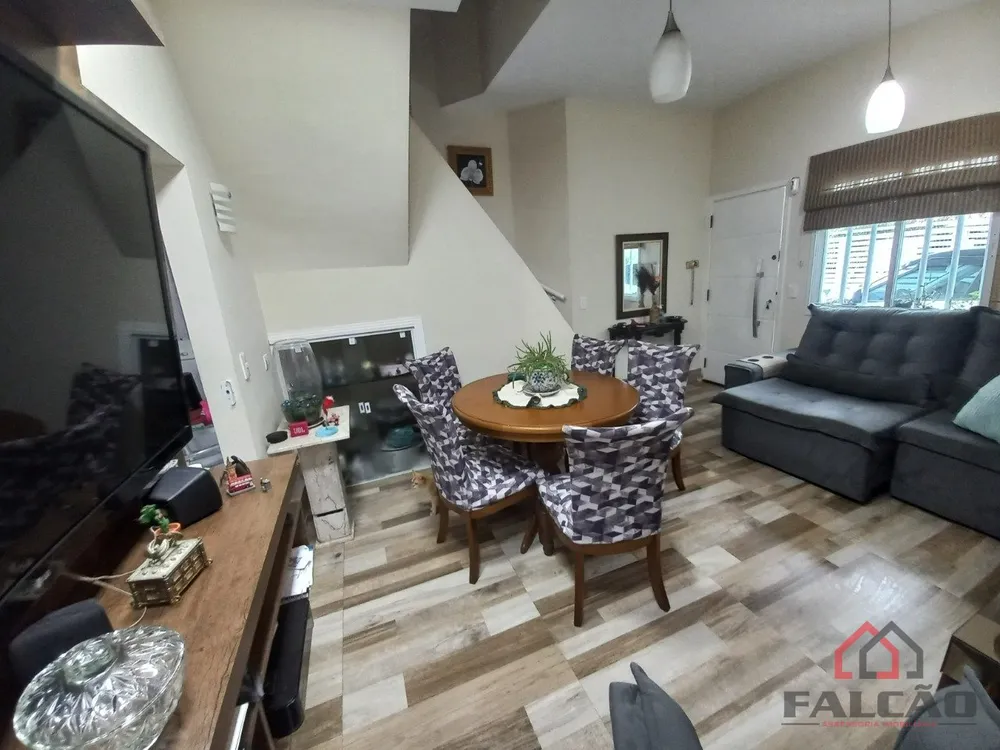 Casa, 3 quartos, 89 m² - Foto 2