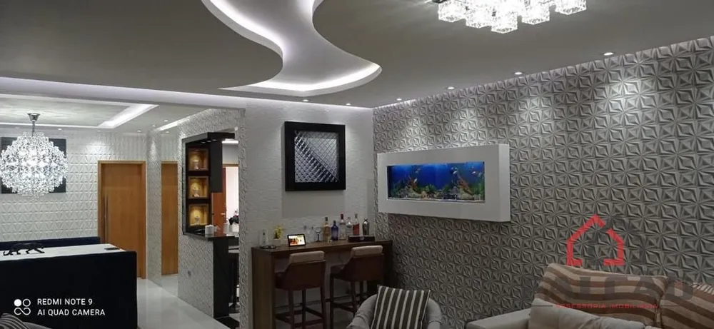 Casa, 3 quartos, 250 m² - Foto 1