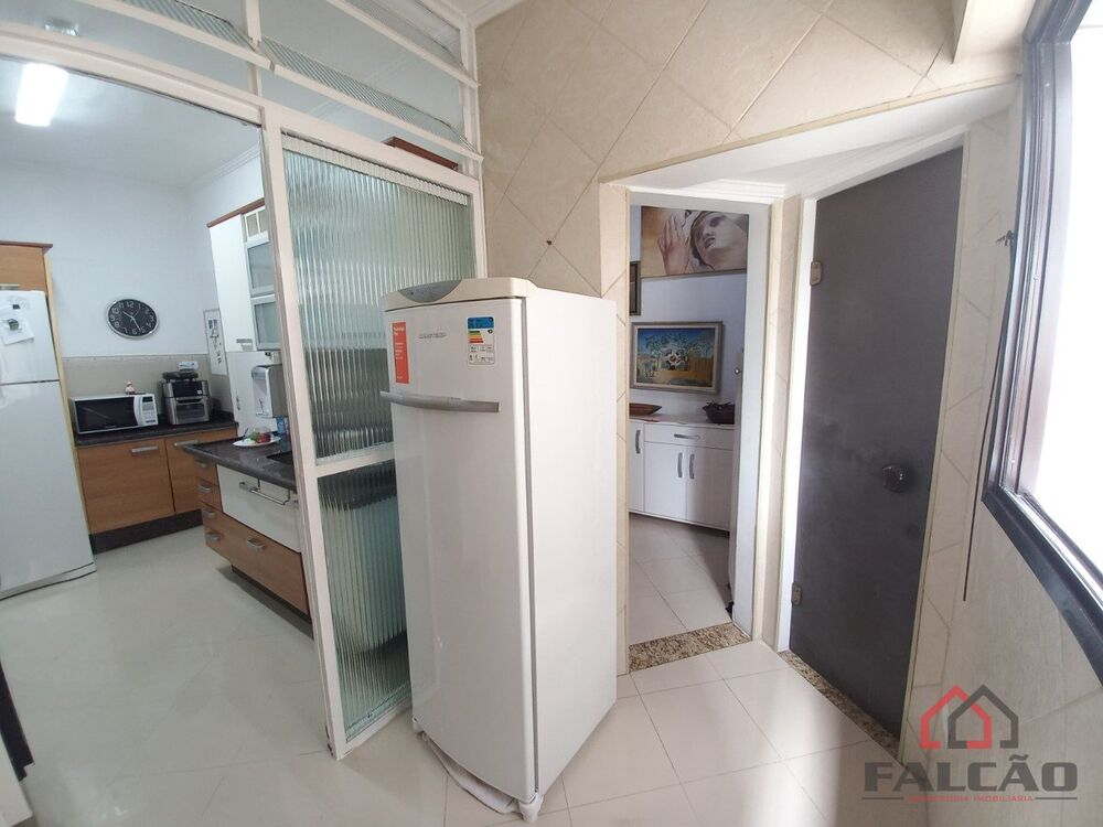 Apartamento à venda com 2 quartos, 125m² - Foto 7