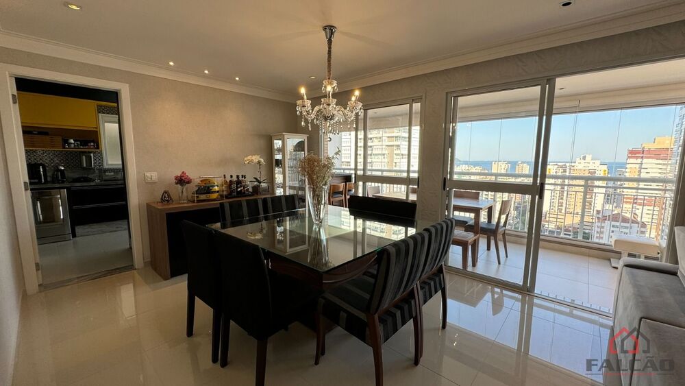 Apartamento à venda com 3 quartos, 134m² - Foto 1
