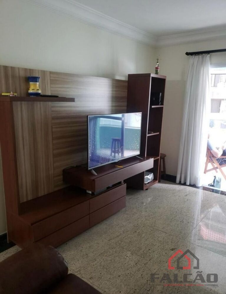 Apartamento à venda com 3 quartos, 153m² - Foto 2