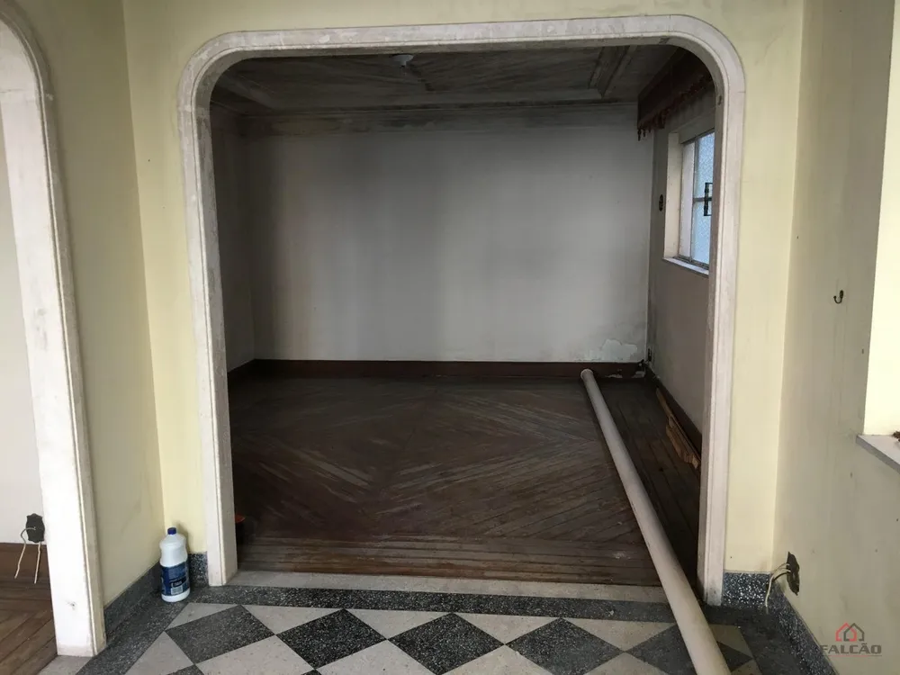 Sobrado, 3 quartos, 330 m² - Foto 1