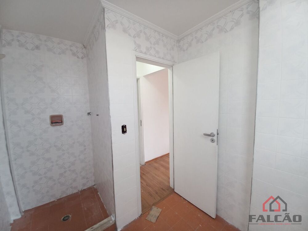 Apartamento à venda com 3 quartos, 139m² - Foto 4