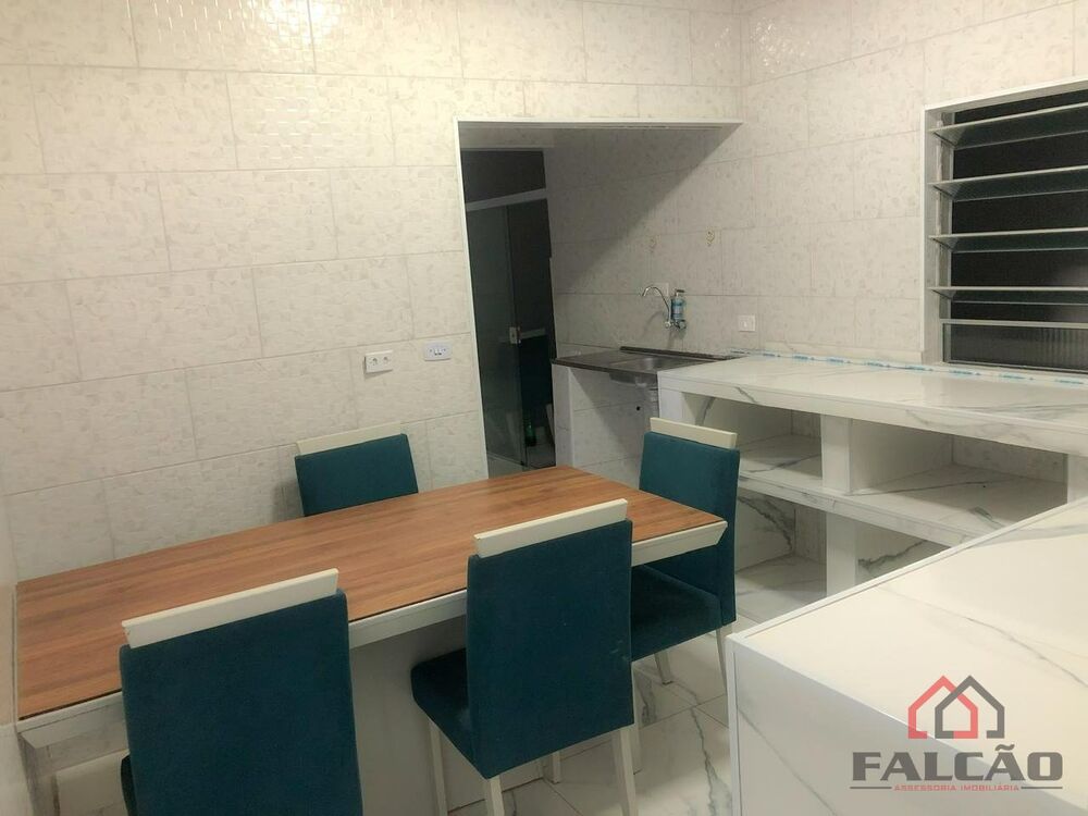 Casa à venda com 2 quartos, 100m² - Foto 11
