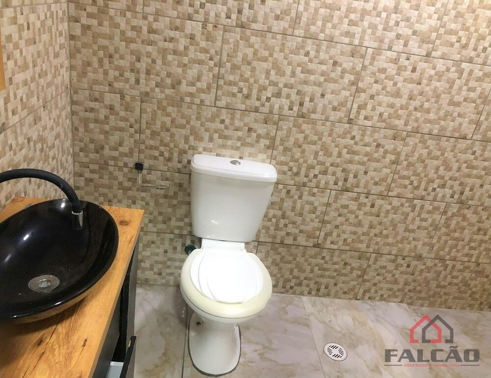 Casa à venda com 2 quartos, 100m² - Foto 9