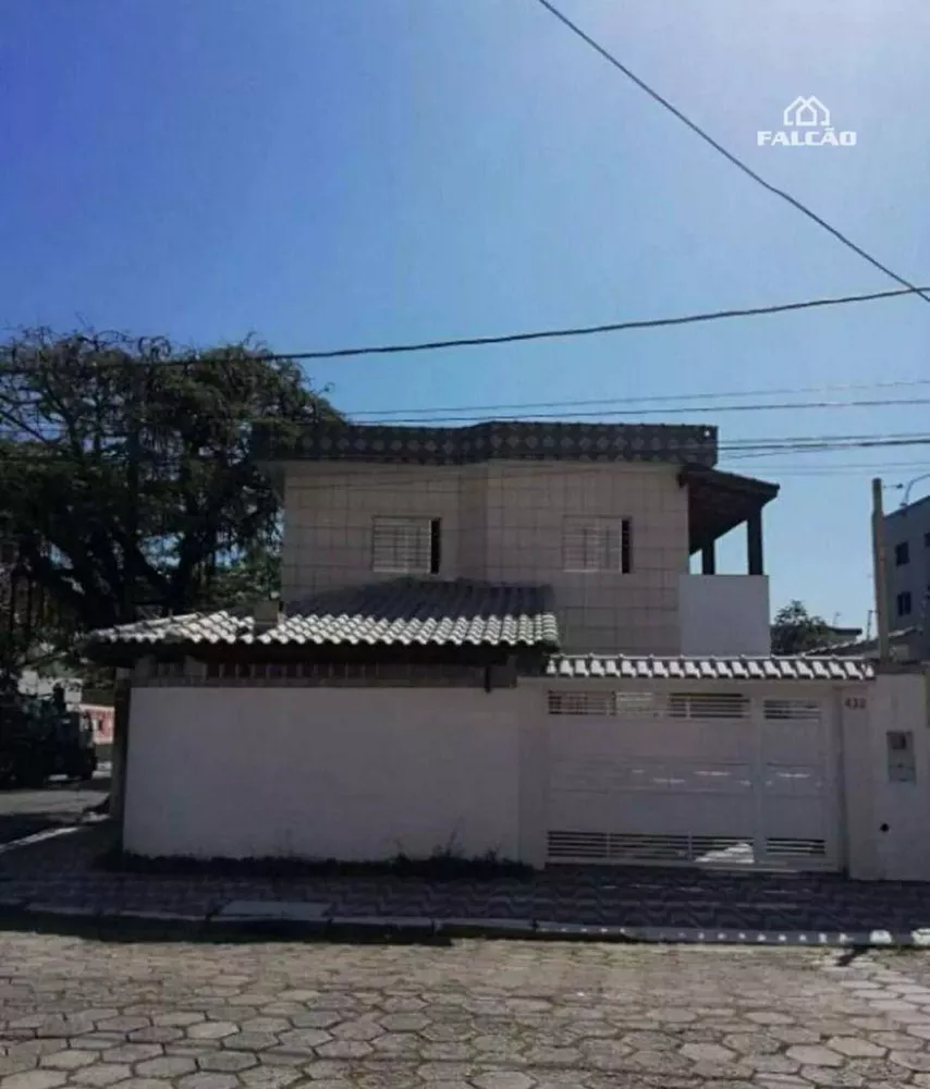 Sobrado à venda com 4 quartos, 139m² - Foto 1