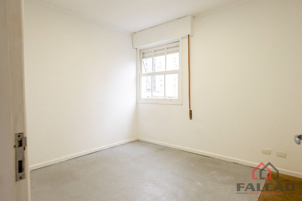 Apartamento à venda com 5 quartos, 208m² - Foto 4