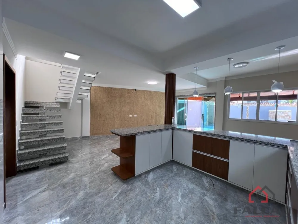 Sobrado, 4 quartos, 200 m² - Foto 4