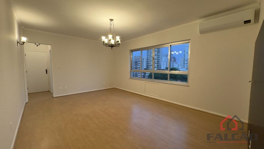 Apartamento à venda com 2 quartos, 120m² - Foto 2