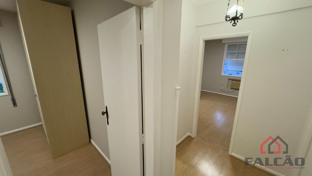 Apartamento à venda com 2 quartos, 120m² - Foto 7