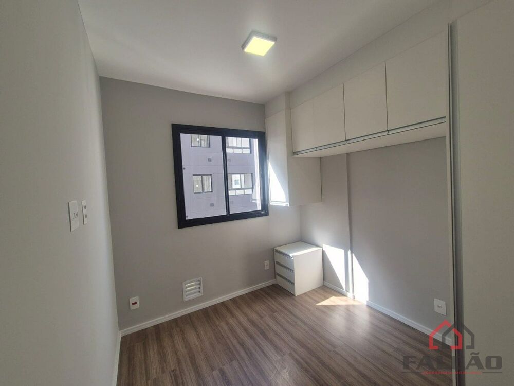 Apartamento para alugar com 2 quartos, 37m² - Foto 7