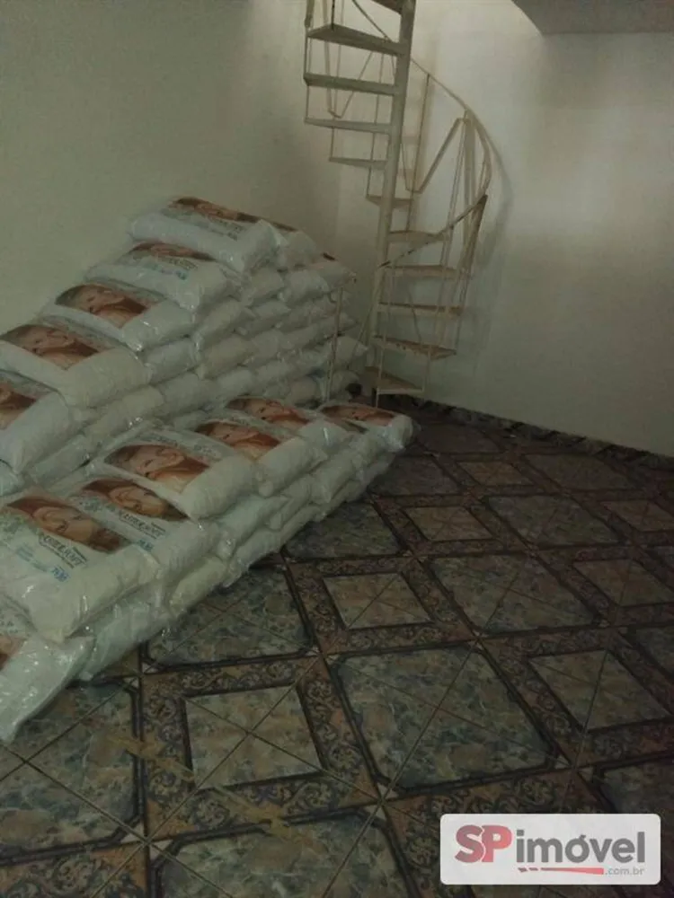 Sobrado, 4 quartos, 240 m² - Foto 8
