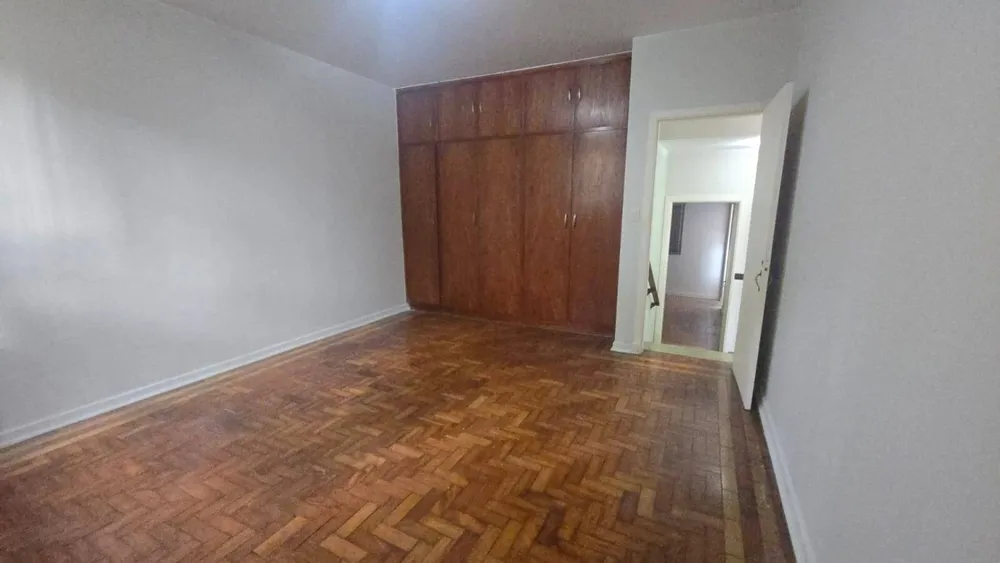 Casa, 3 quartos, 285 m² - Foto 1
