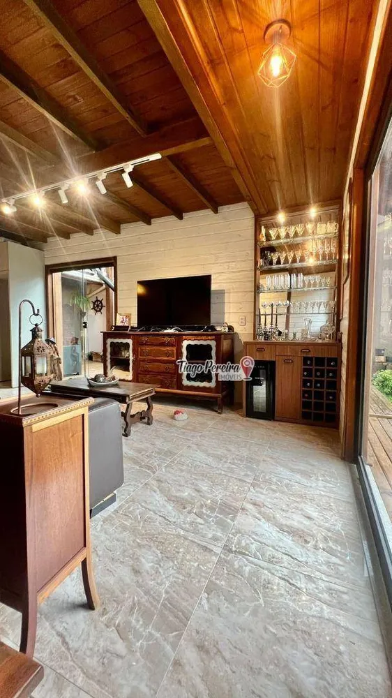 Casa, 4 quartos, 214 m² - Foto 4