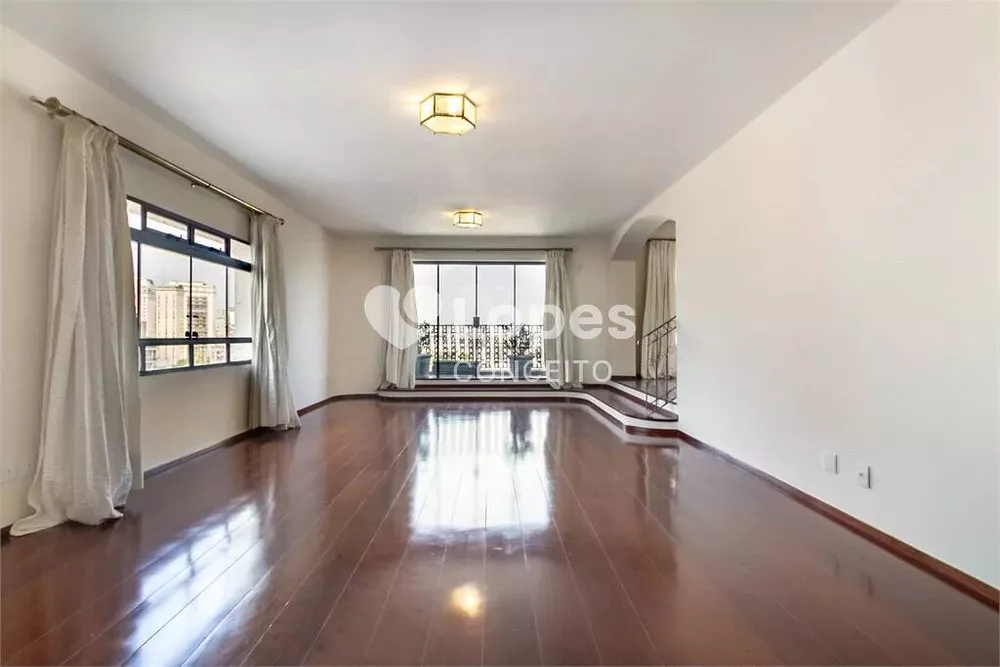 Apartamento à venda com 3 quartos, 240m² - Foto 10