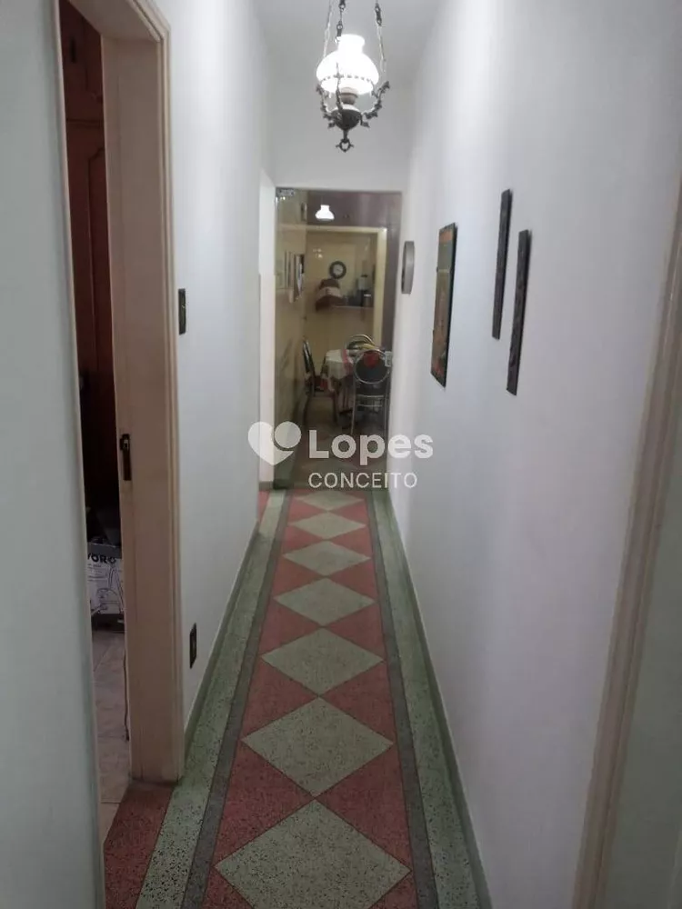 Apartamento à venda com 3 quartos, 131m² - Foto 4