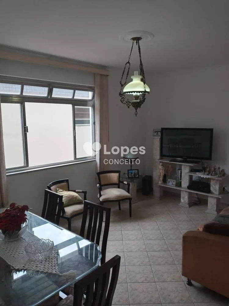 Apartamento à venda com 3 quartos, 131m² - Foto 3