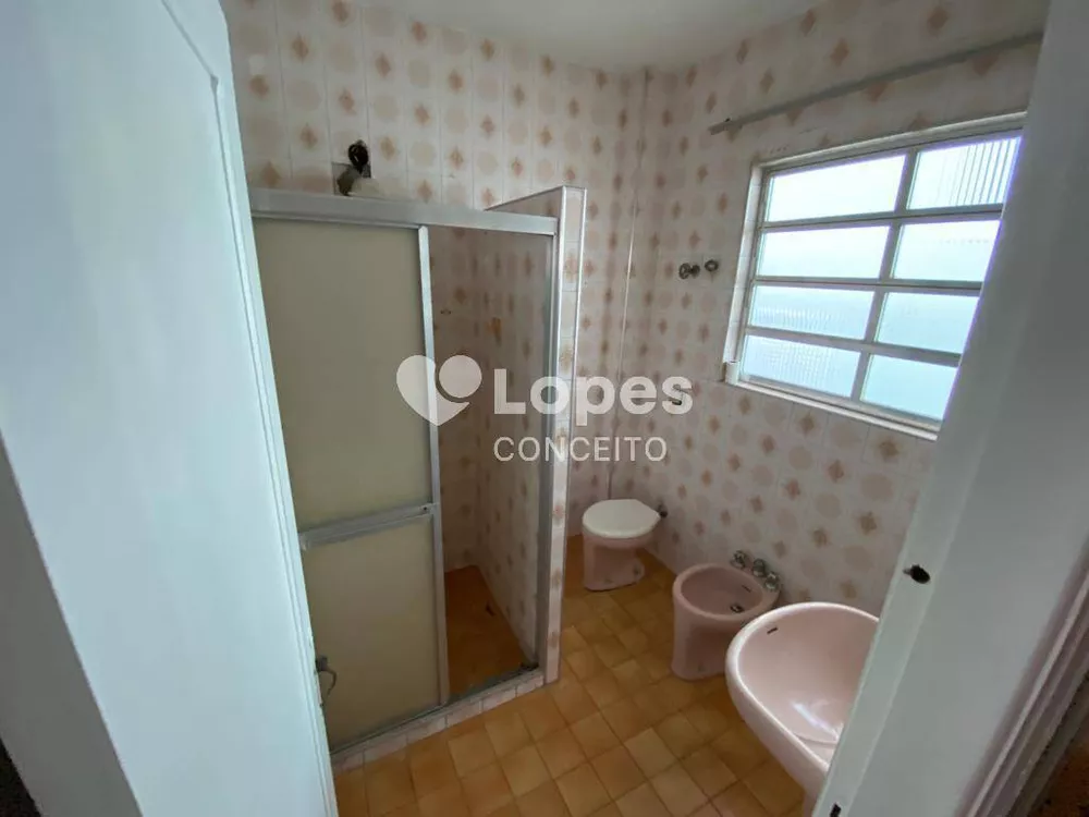 Casa à venda com 5 quartos, 255m² - Foto 11