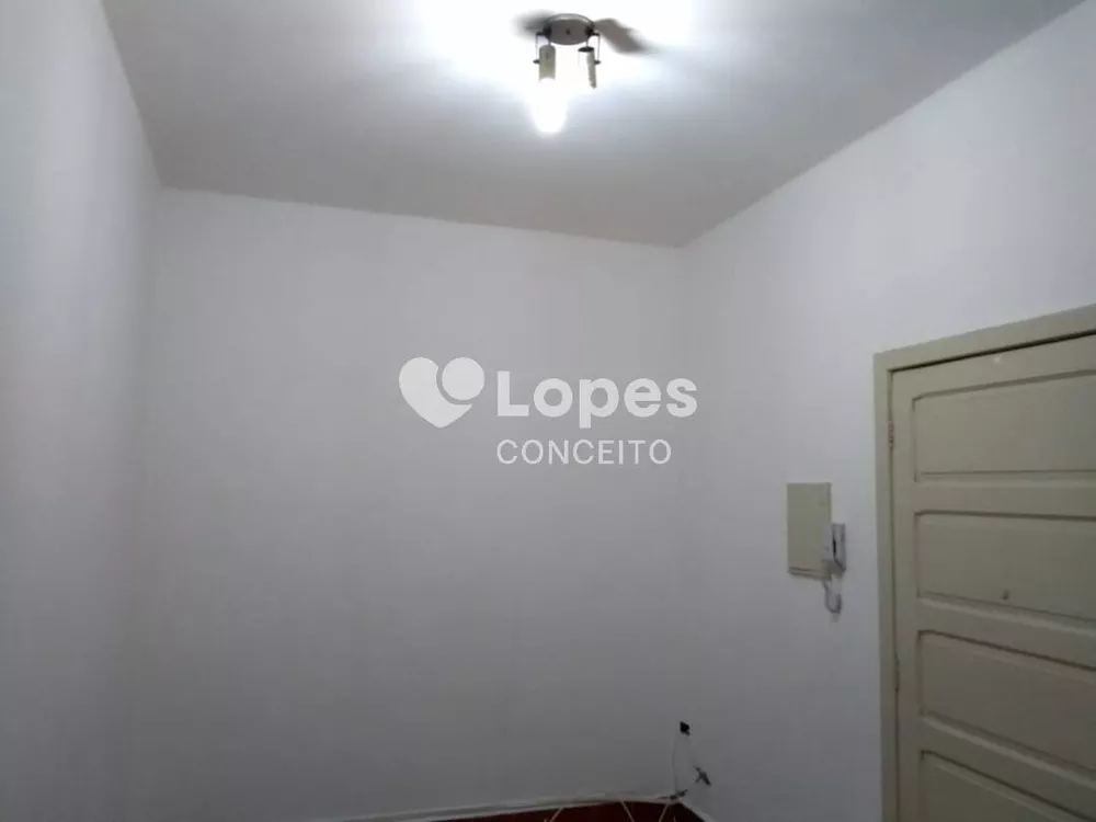 Apartamento à venda com 2 quartos, 65m² - Foto 1