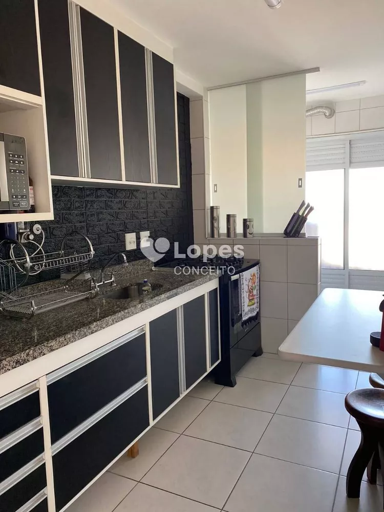 Apartamento à venda com 2 quartos, 76m² - Foto 11