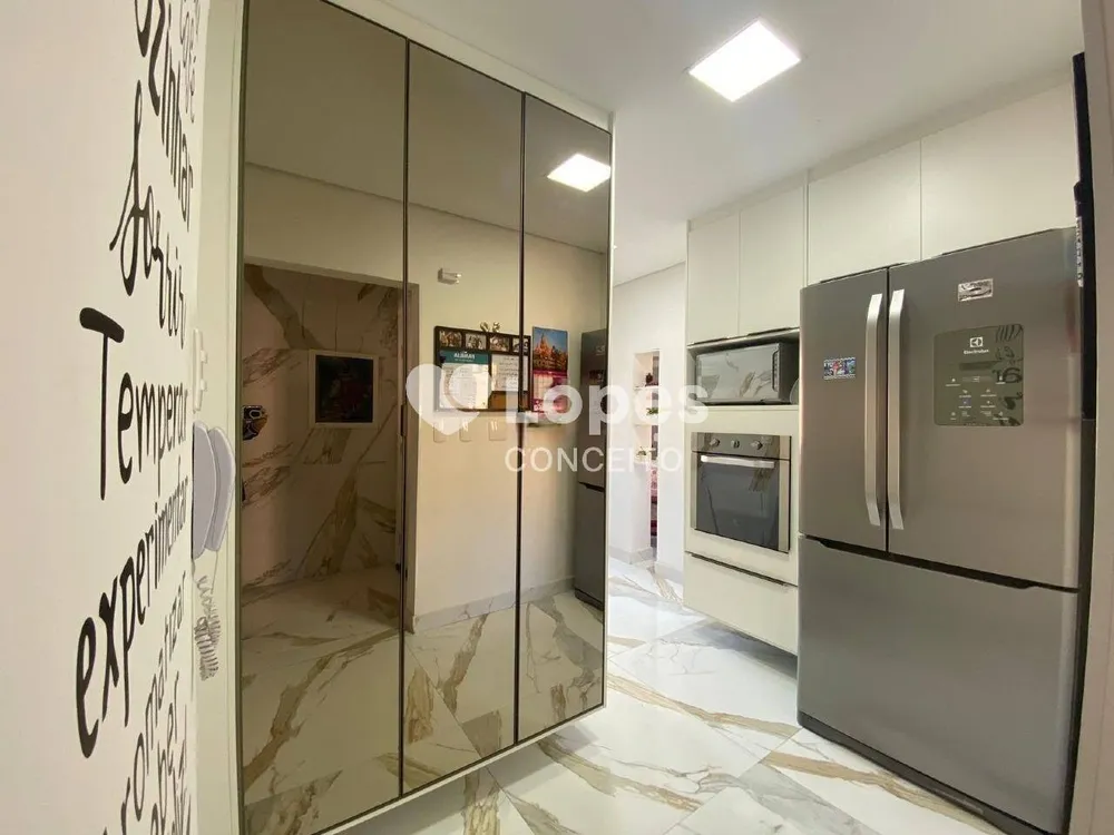 Apartamento, 3 quartos, 263 m² - Foto 2