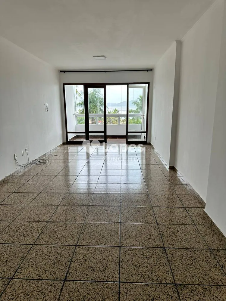 Apartamento, 3 quartos, 156 m² - Foto 1