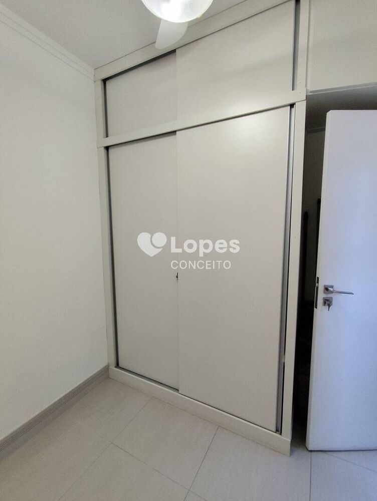 Apartamento à venda com 2 quartos, 74m² - Foto 1