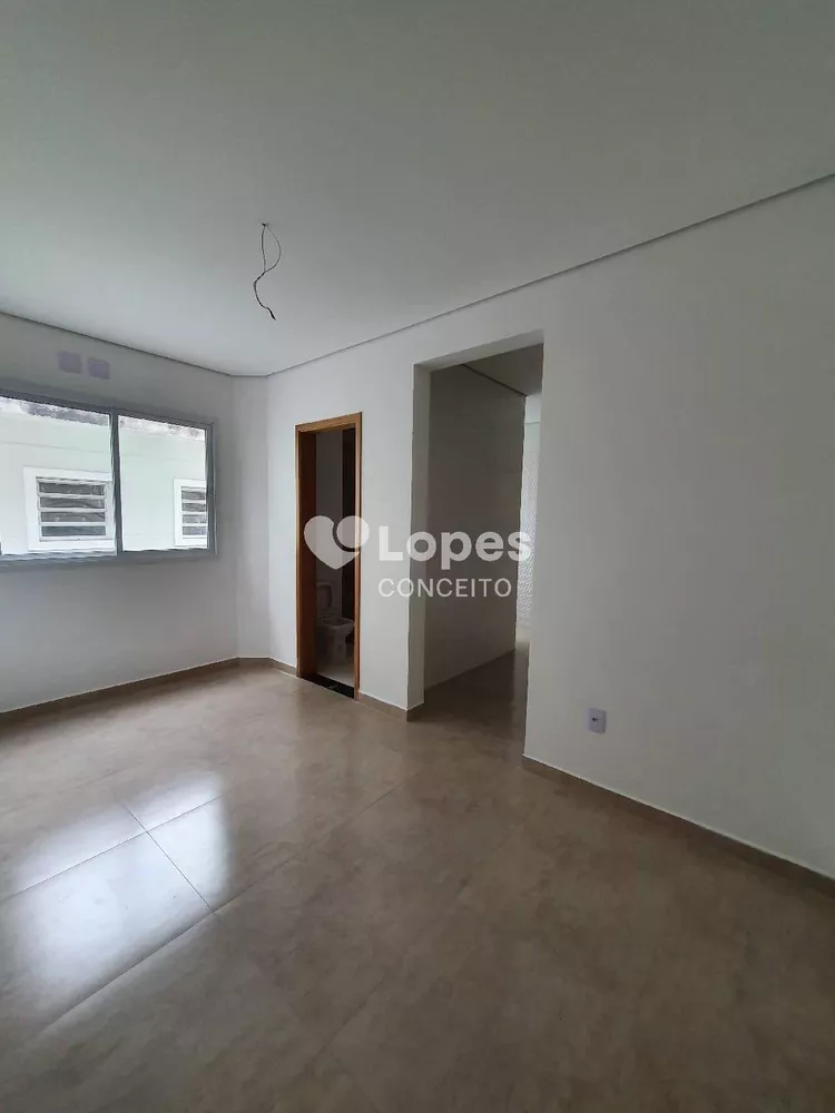 Casa à venda com 1 quarto, 41m² - Foto 1