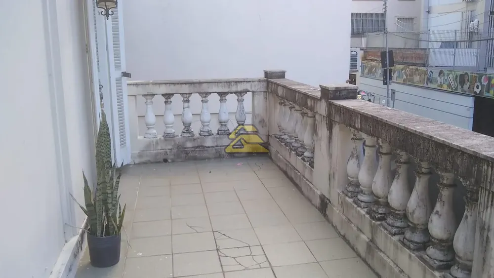 Casa, 6 quartos, 360 m² - Foto 1