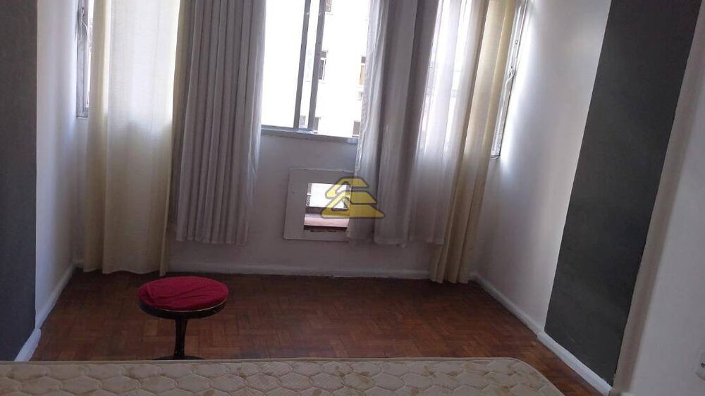 Kitnet e Studio à venda com 1 quarto, 38m² - Foto 2
