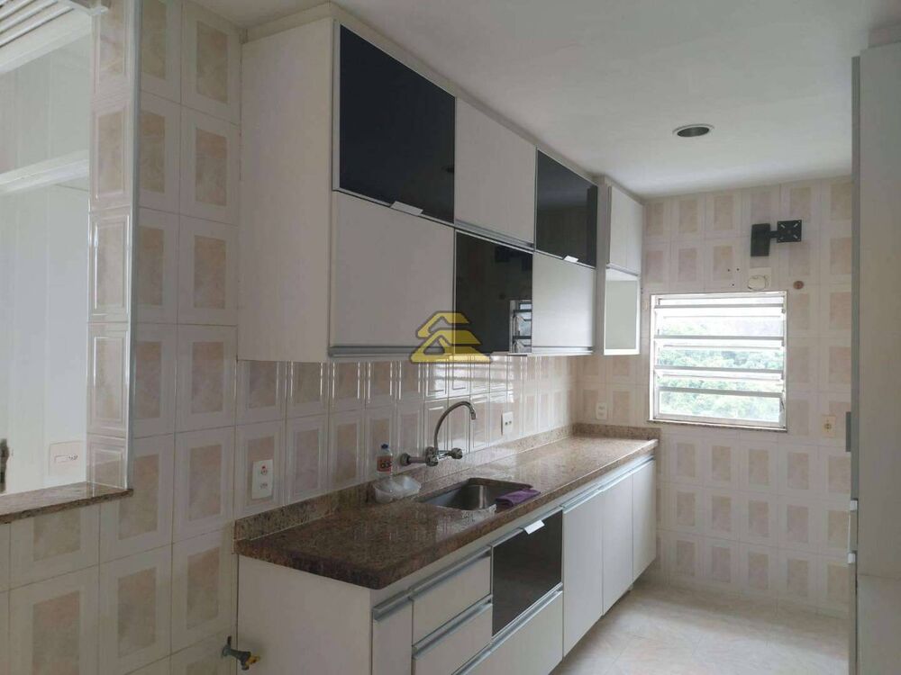 Apartamento à venda com 3 quartos, 112m² - Foto 16