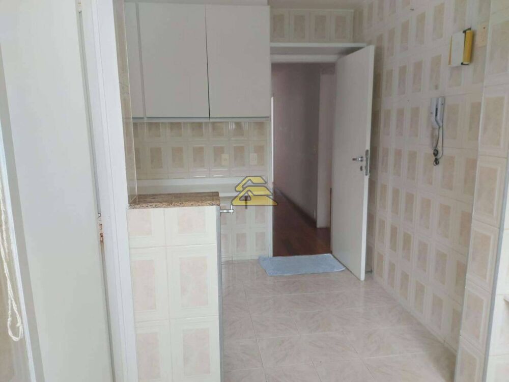 Apartamento à venda com 3 quartos, 112m² - Foto 18