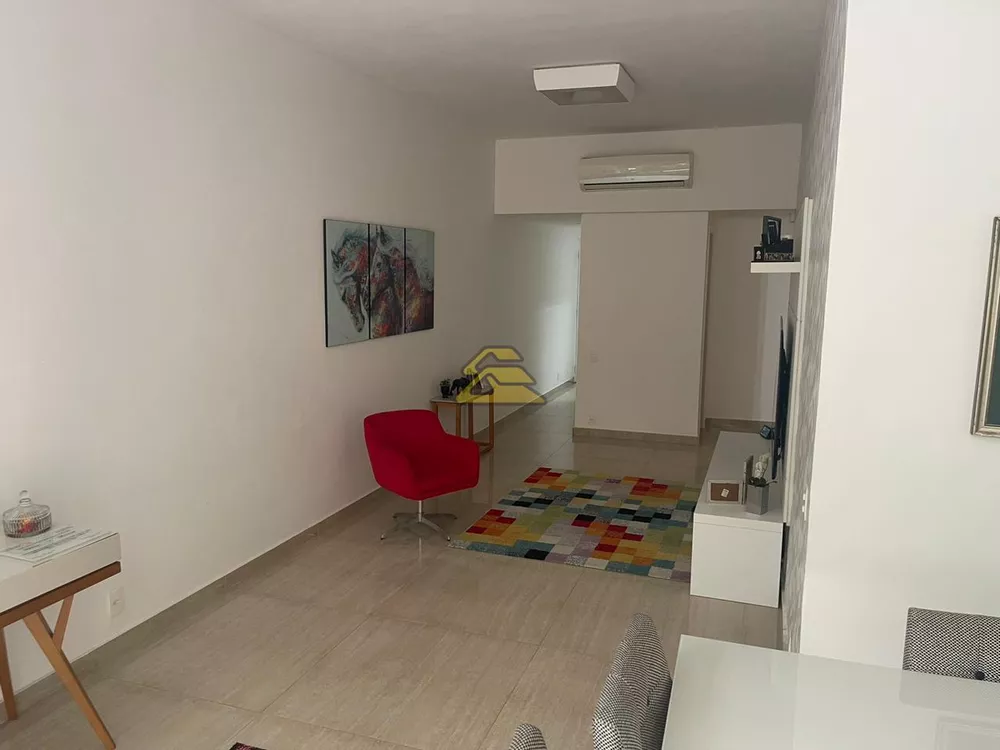 Apartamento à venda com 2 quartos, 82m² - Foto 2