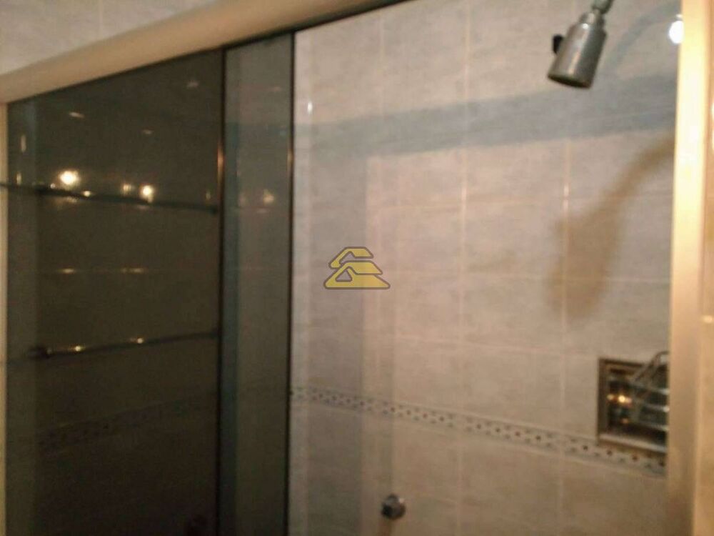 Apartamento à venda com 2 quartos, 105m² - Foto 11