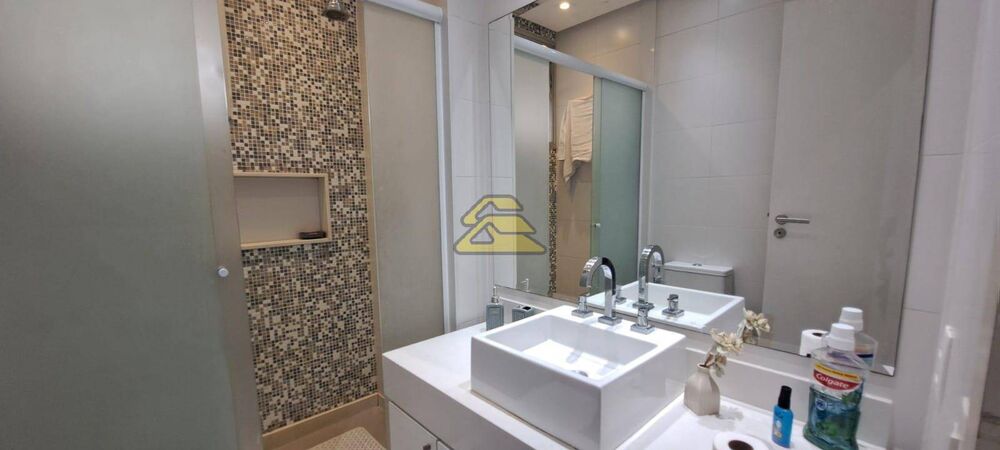 Cobertura à venda com 4 quartos, 250m² - Foto 14