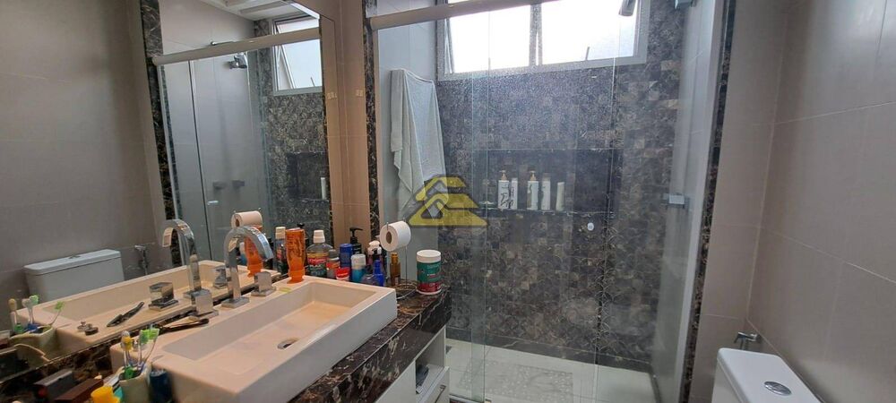 Cobertura à venda com 4 quartos, 250m² - Foto 12