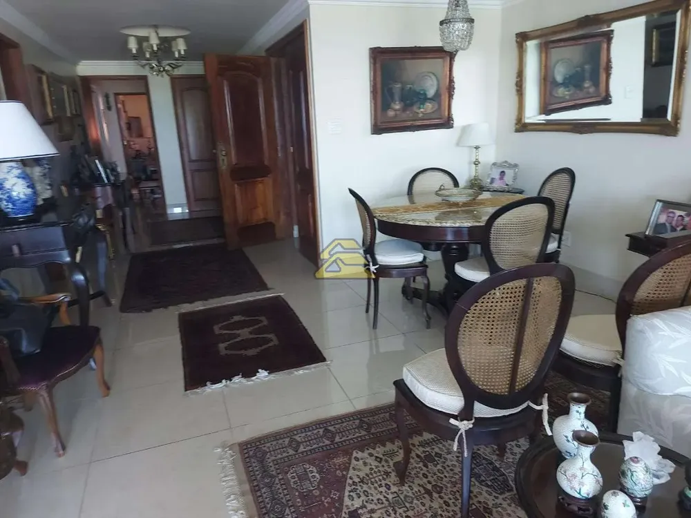 Apartamento, 3 quartos, 230 m² - Foto 2