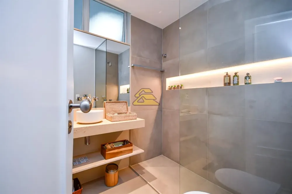 Apartamento, 3 quartos, 220 m² - Foto 9