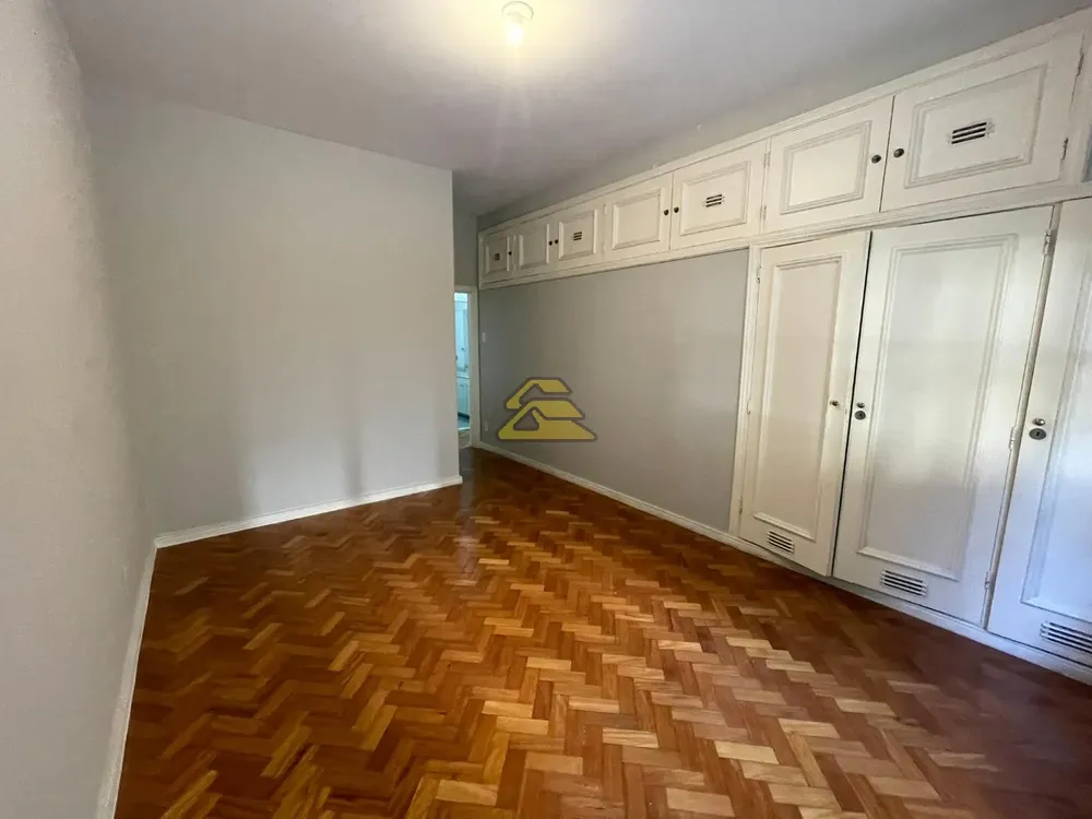 Apartamento, 3 quartos, 215 m² - Foto 1