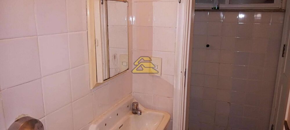 Apartamento à venda com 4 quartos, 194m² - Foto 22
