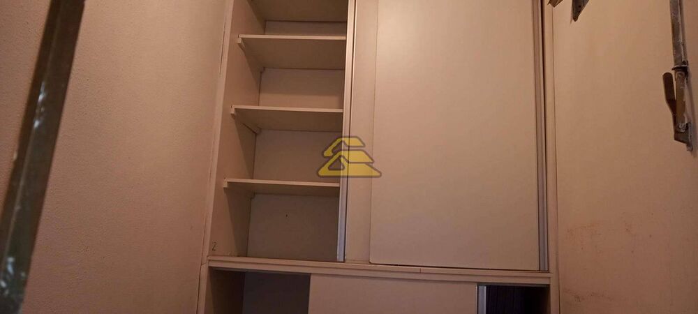 Apartamento à venda com 4 quartos, 194m² - Foto 19