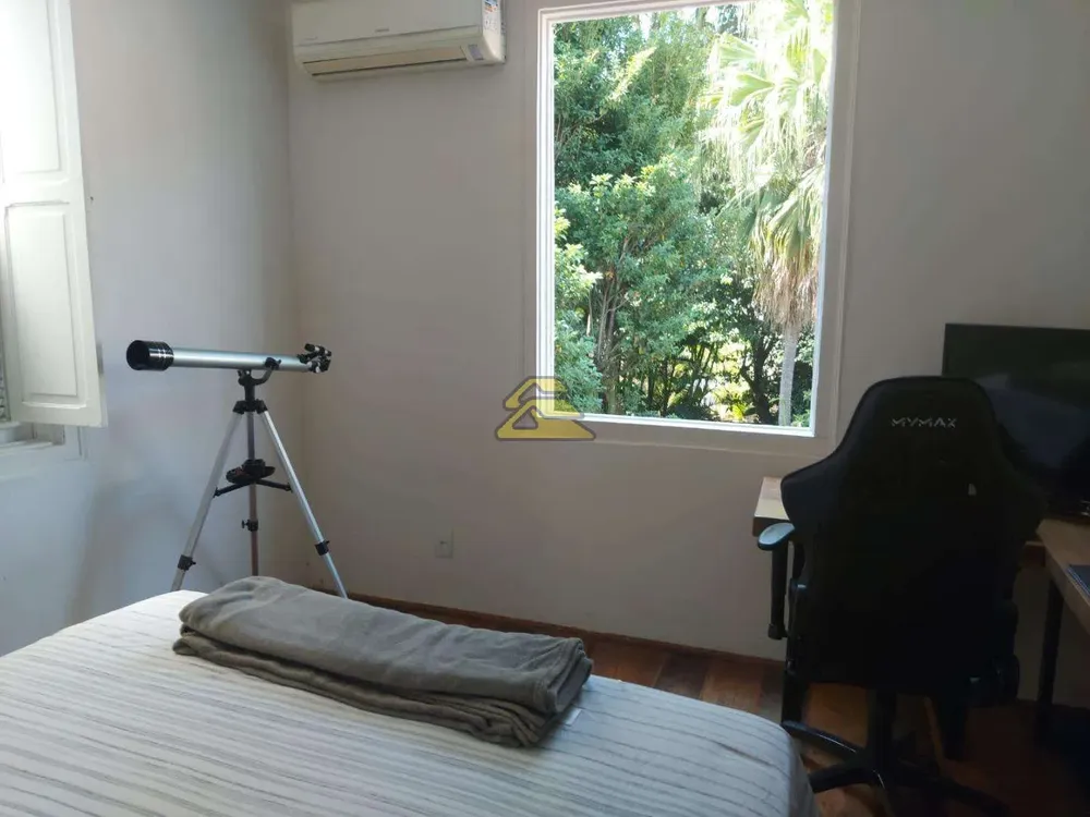 Casa, 3 quartos, 278 m² - Foto 1