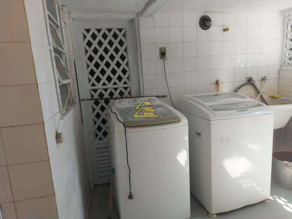 Casa, 3 quartos, 278 m² - Foto 28